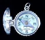 Classic Swirl Compass Locket Face